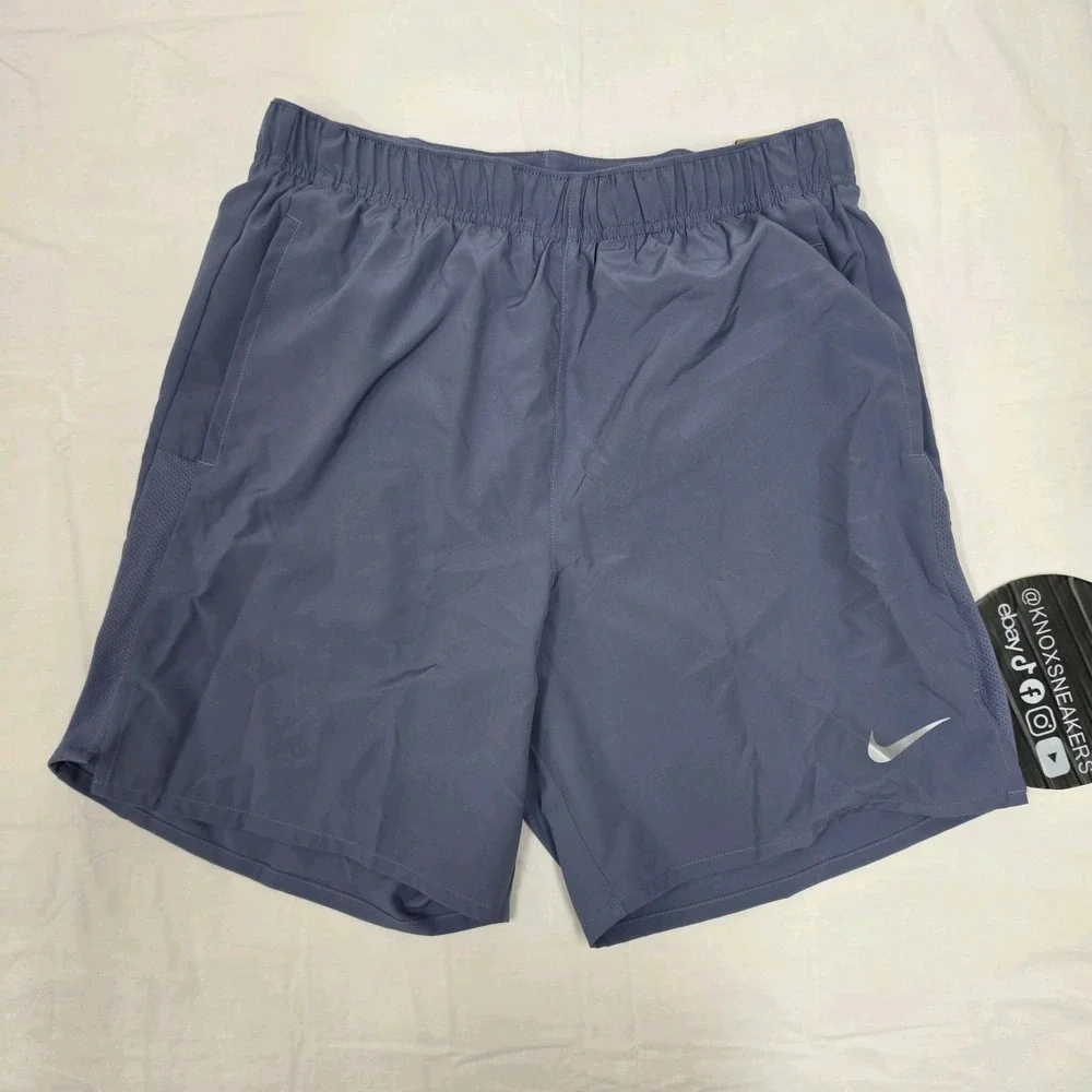 Nike Challenger 7
